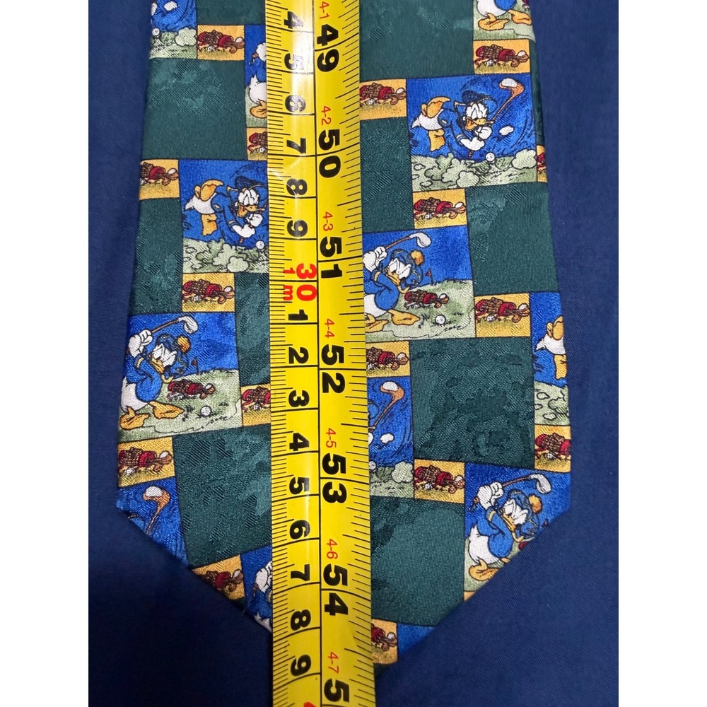 Disney Store Donald Duck Golf Silk Tie Green Blue Made in Italy Vintage - Picture 7 of 7